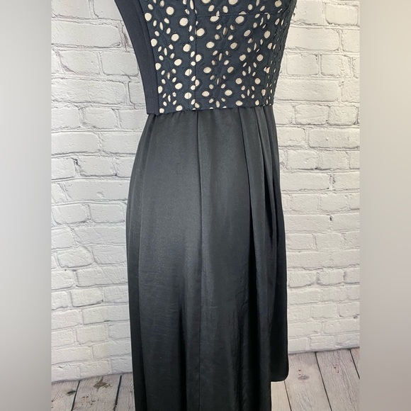 BCBG Max Azria Dress size 2 EUC - Picture 4 of 11